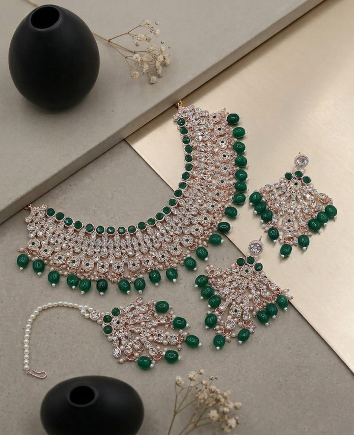 Jewel City Green Kundan Choker Necklace Set with Earrings & Maang Tikka | Indian Bridal Wedding & Bollywood Festival Jewelry | Grocsy