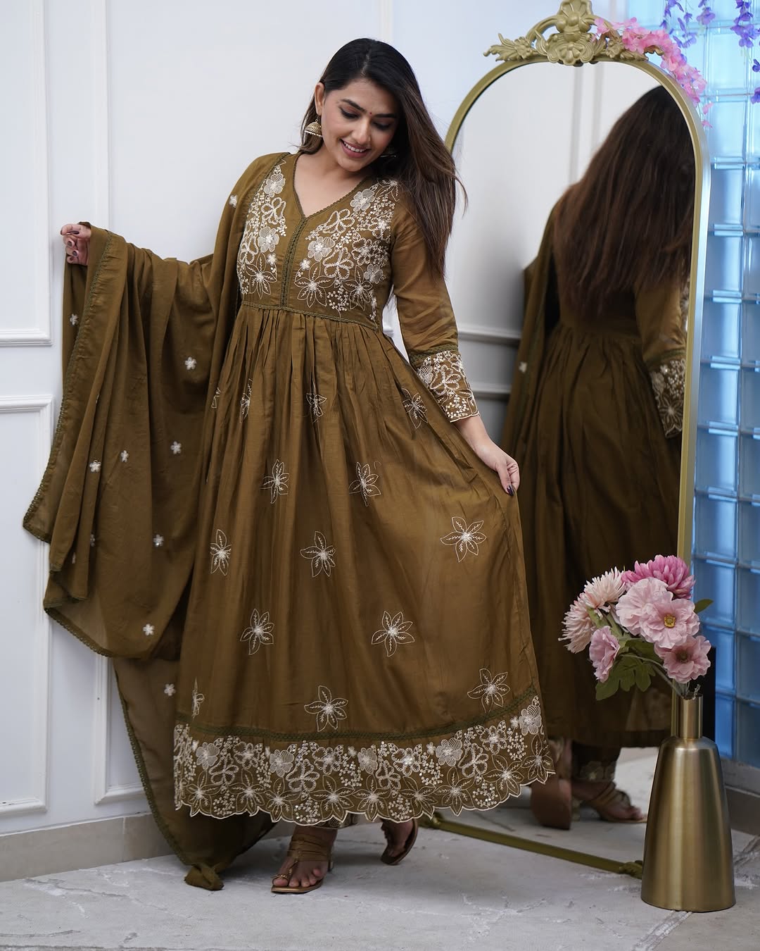 Lorenvalley Brown Cotton Silk Embroidered And Chikan Lace Work Kurta Set | Grocsy
