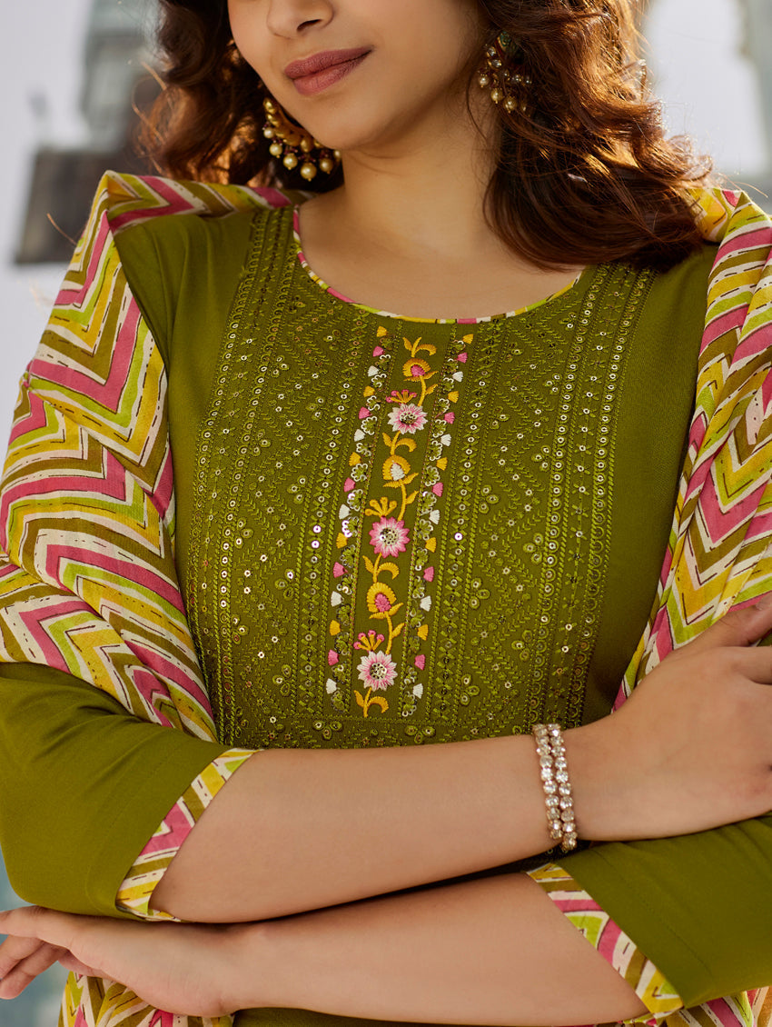 Lorenvalley Green Muslin Cotton Embroidered With Printed Border Kurta Set | Grocsy