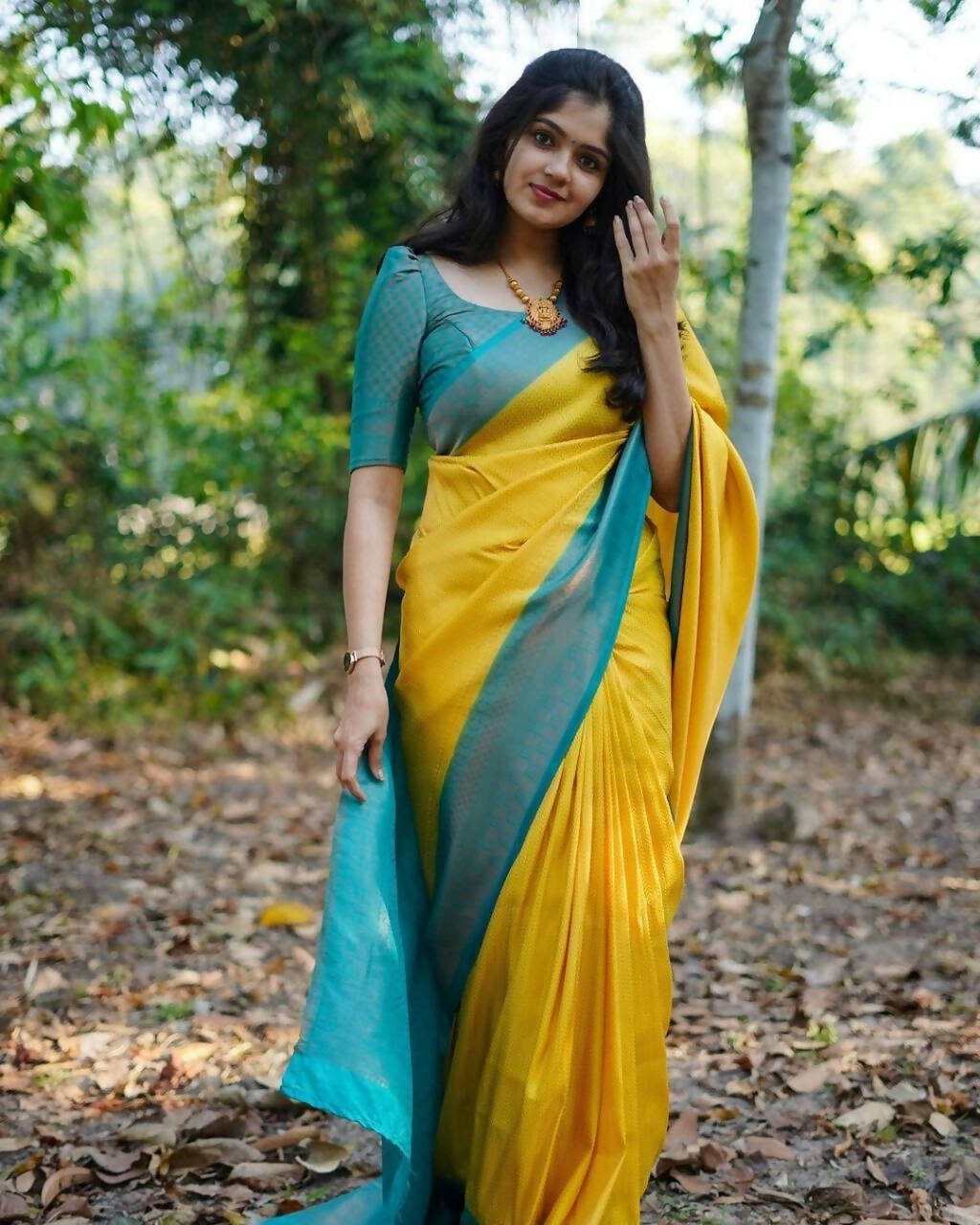 DEIANA'S Beautiful Designer Golden zari Soft Lichi Silk Saree - Yellow | Grocsy