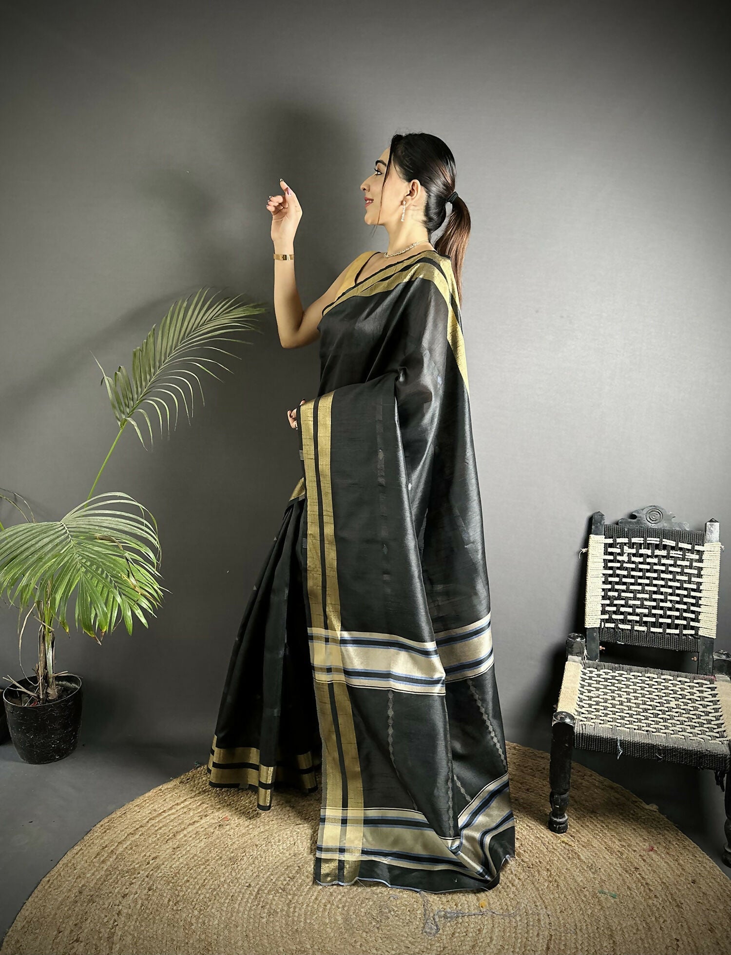 Joban Fashion Black Woven Pattern Raw Silk Kanjivaram Silk Saree | Grocsy