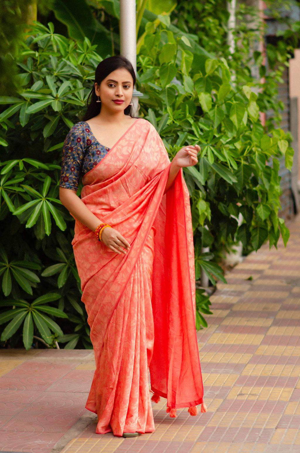 Pink Jute Silk Woven Design Saree with Unstitched Blouse - A2M | Grocsy