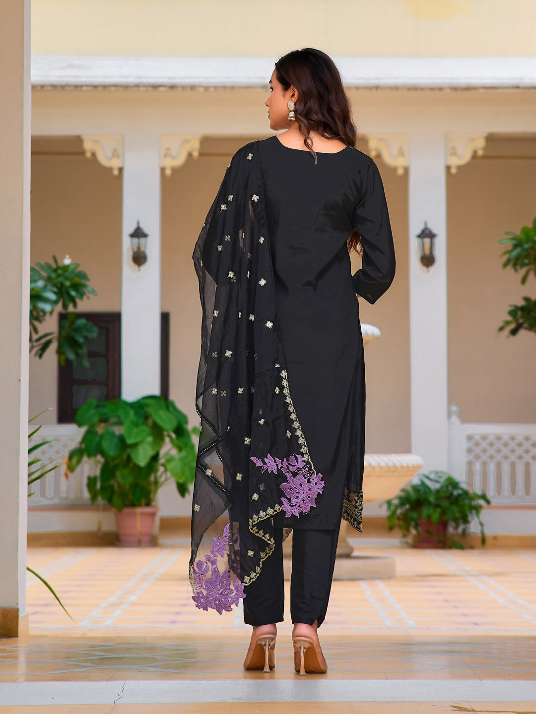 Embroidered Kurta With Pant & Embroidered Organza Dupatta, Black - Hiral Fashion | Grocsy