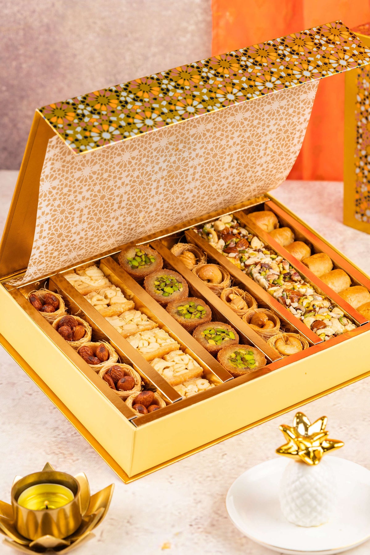 Gourmet Baklava Opulent Gift Box | Grocsy