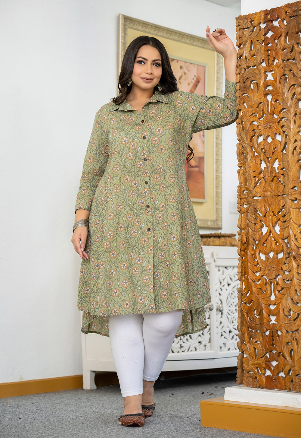 Kaajh Women's Green Floral Printed Plus Size Cotton Kurta | Grocsy
