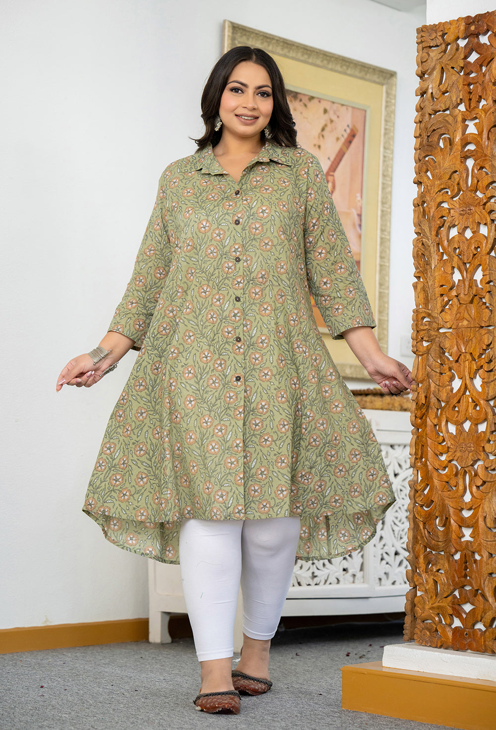 Kaajh Women's Green Floral Printed Plus Size Cotton Kurta | Grocsy