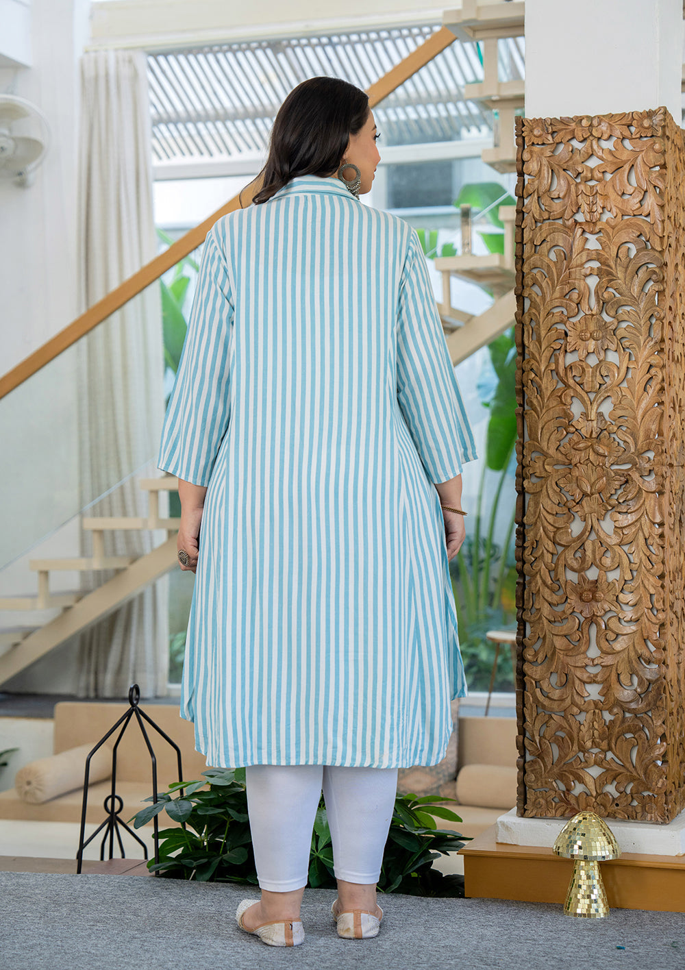 Kaajh Women's White Striped Viscose Rayon Plus Size Kurta | Grocsy