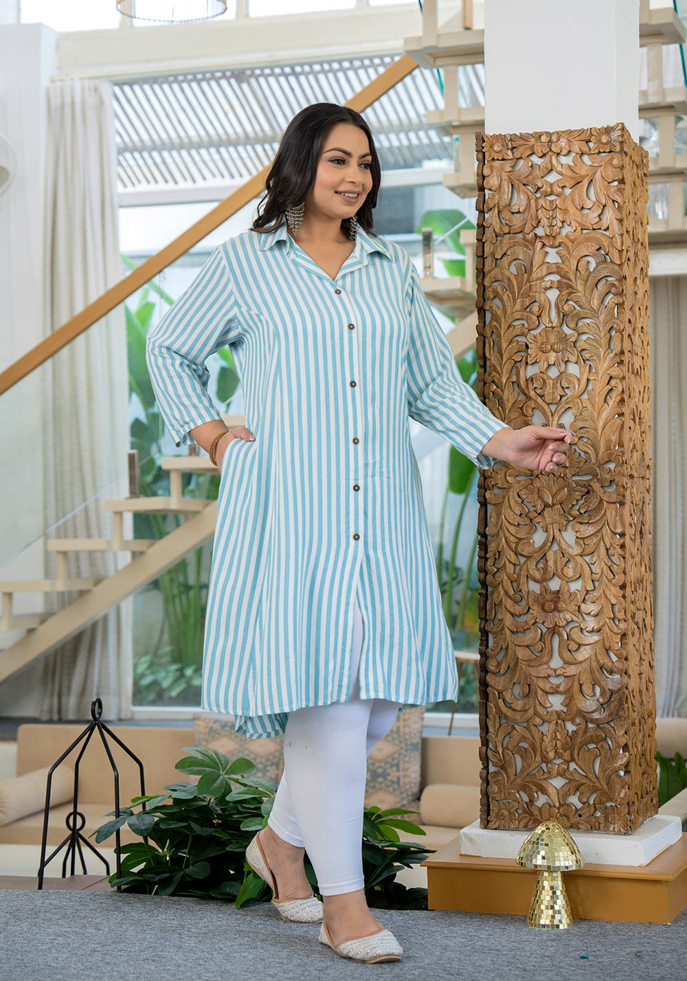 Kaajh Women's White Striped Viscose Rayon Plus Size Kurta | Grocsy