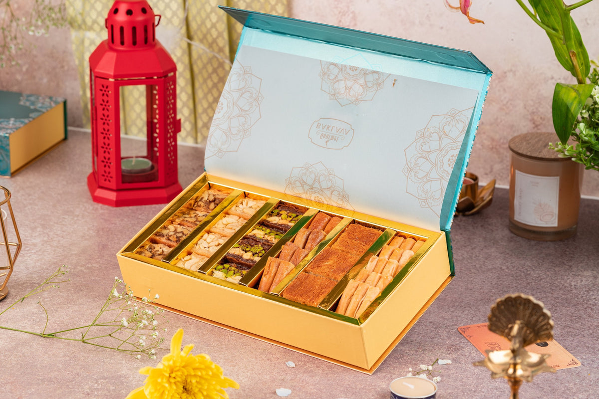 Gourmet Baklava Sparkle Gift Box | Grocsy