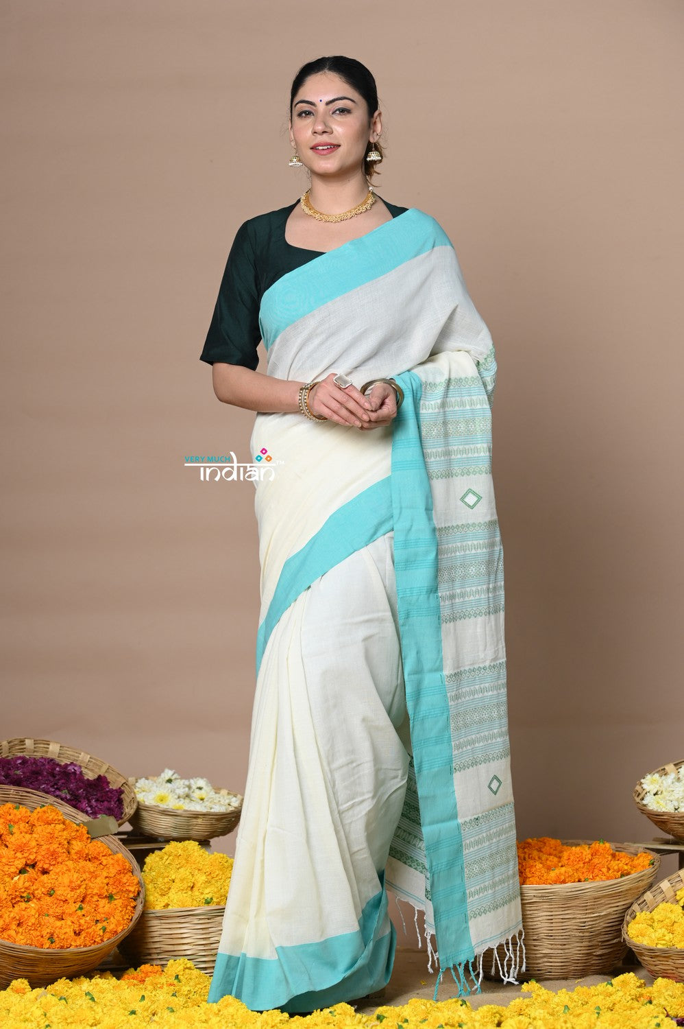 Very Much Indian Rajsi - Handloom Pure Cotton Saree with Classic Border and Pallu - White | Grocsy