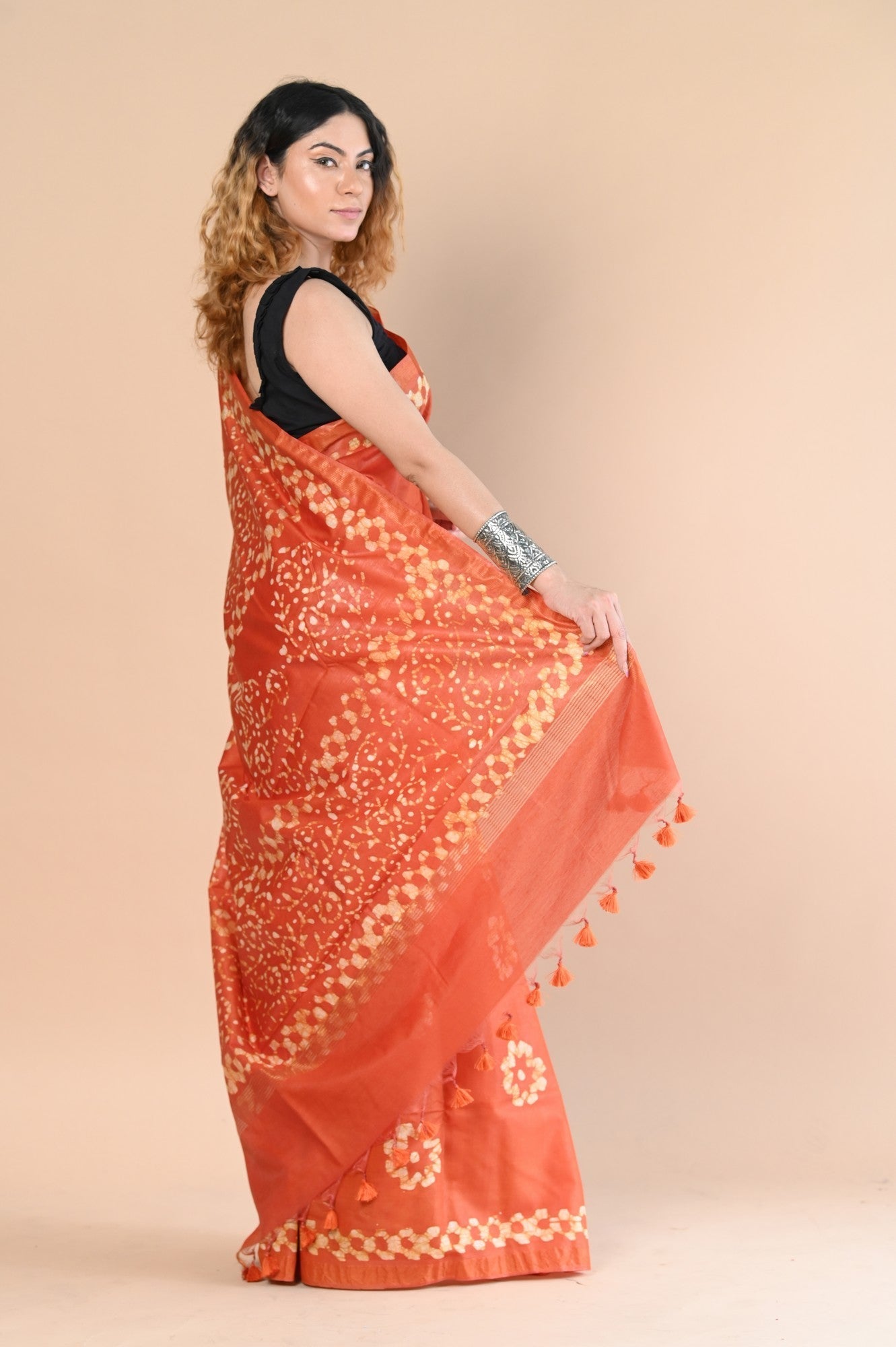 Very Much Indian Authentic Handloom Pure Cotton Saree with Hand Batik Work | Grocsy