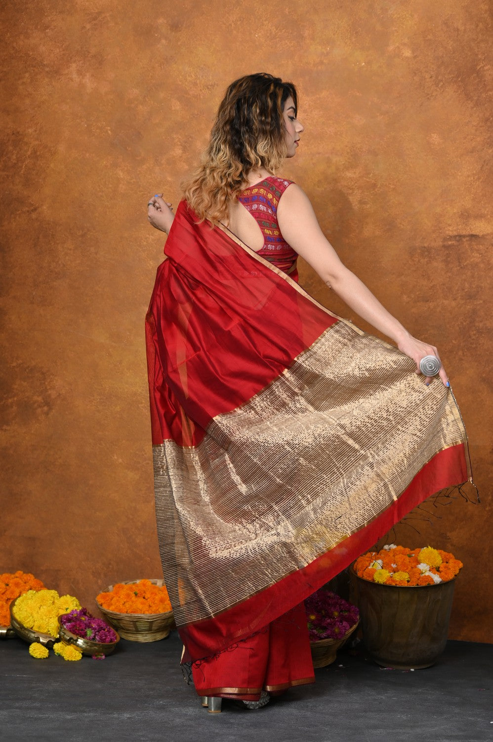 Very Much Indian Handloom Cotton Silk Saree With Sleek Golden Border - Red | Grocsy