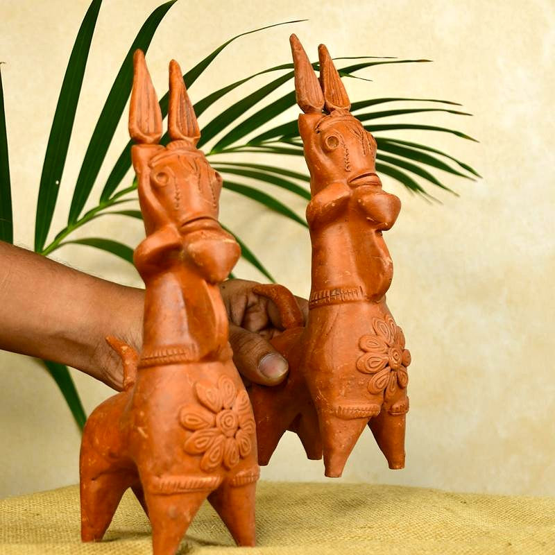 Sowpeace The Muded Horse | Grocsy