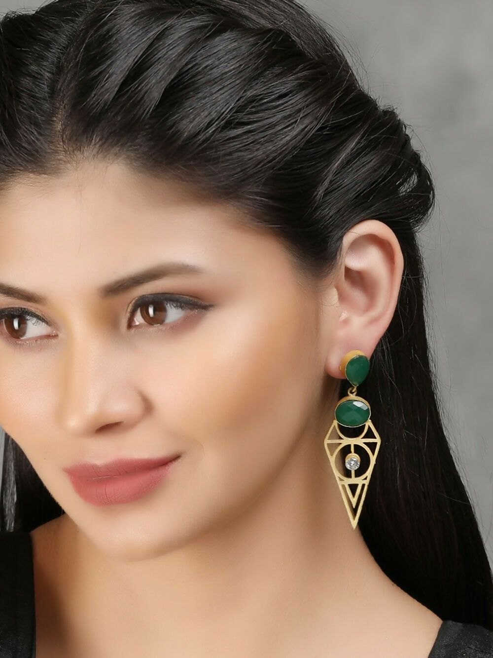 Joban Fashion Women Green Stone Matte Gold Earrings | Grocsy