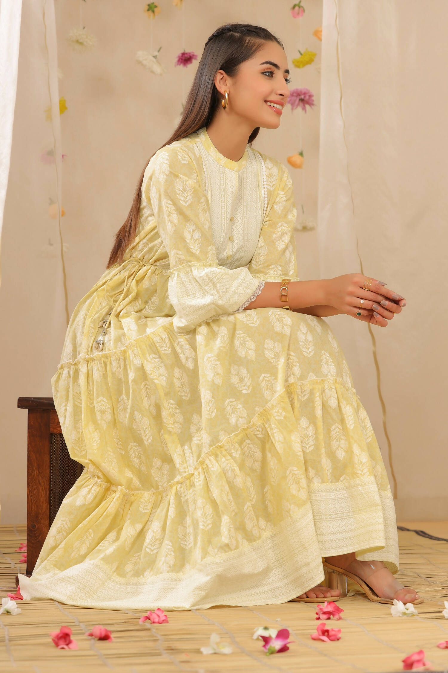 Juniper Womens Limeyellow Cambric Printed Tiered Dress With Flared Sleeve | Grocsy