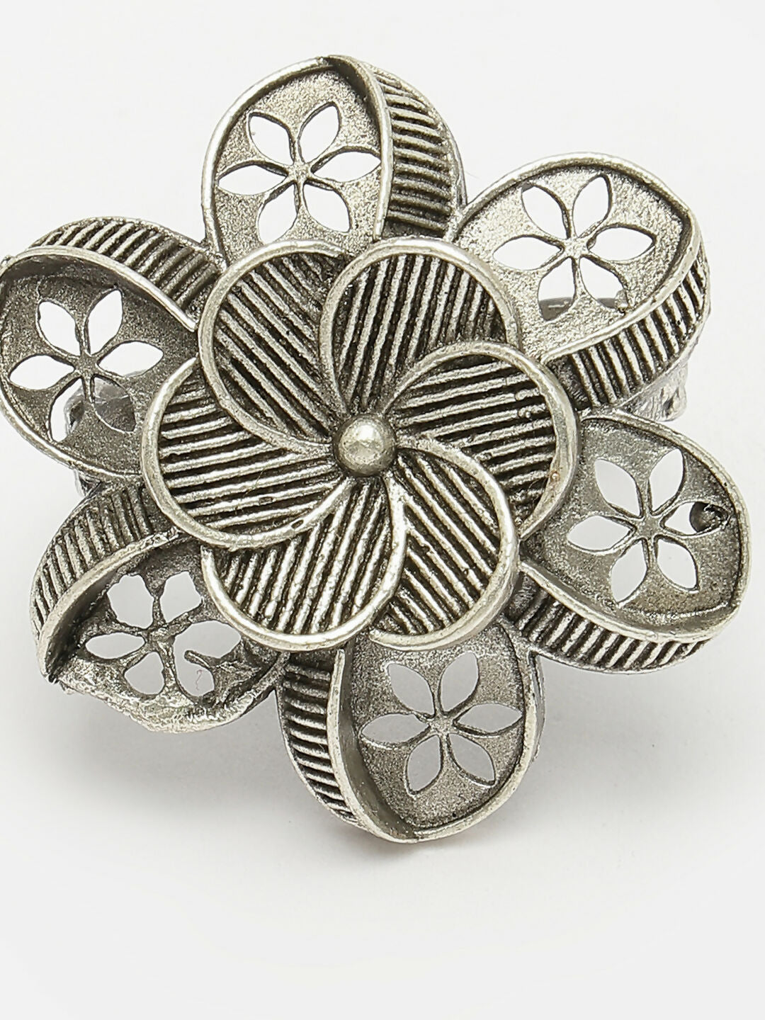 NVR Women's Silver-Toned Floral Shape Adjustable Finger Ring | Grocsy