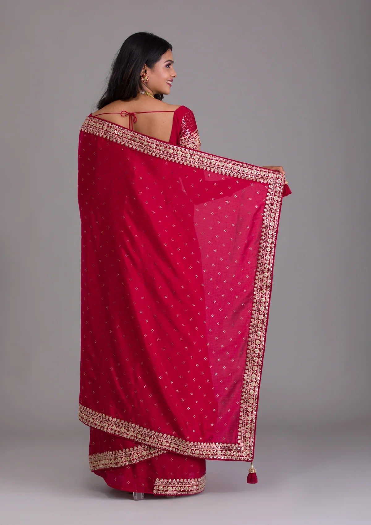Vamika Pink Chinon Zari Embroidery With Sequins Saree | Grocsy