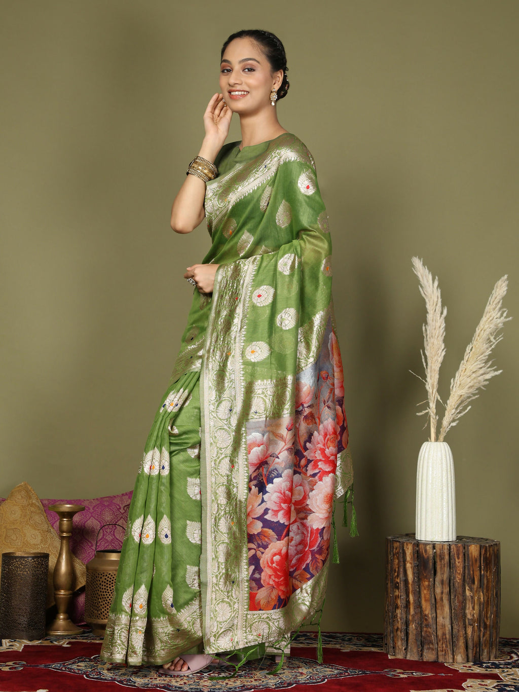 Shree Shyam Fashion Linen Cotton Green Saree | Grocsy