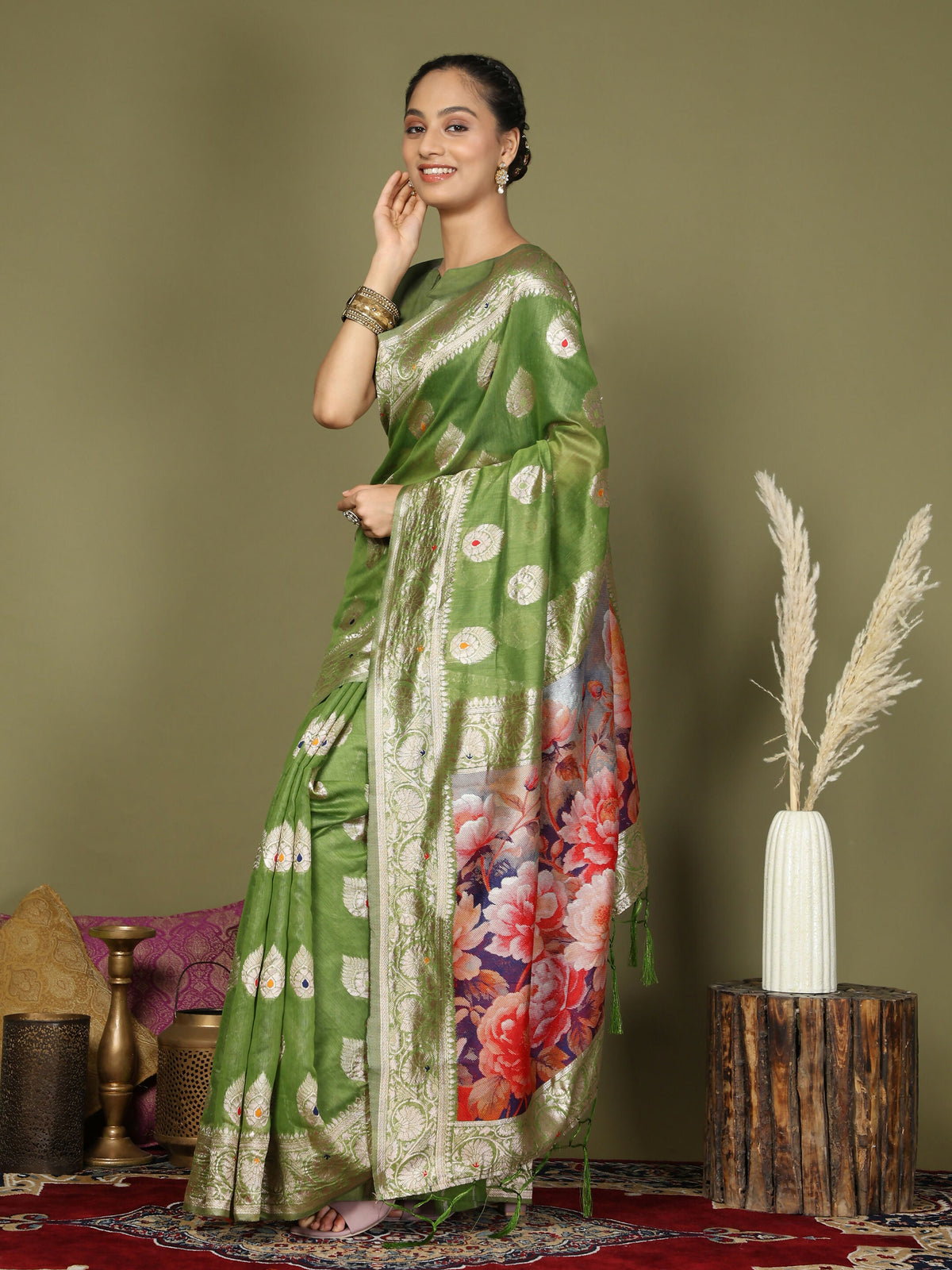 Shree Shyam Fashion Linen Cotton Green Saree | Grocsy