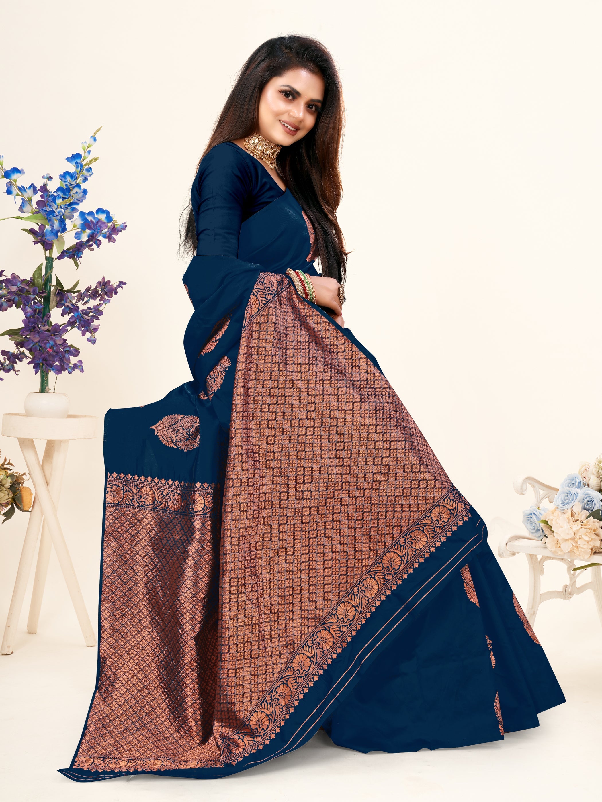 Vedant Vastram Litchi Silk Designer Banarasi Saree - Morpich Morpich | Grocsy