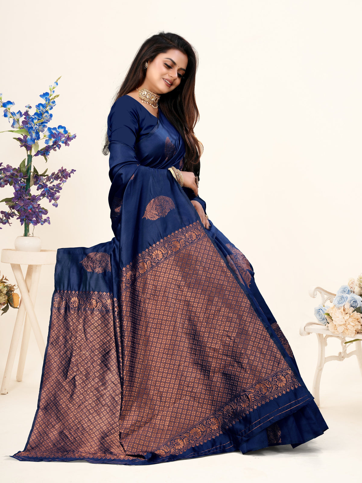 Vedant Vastram Litchi Silk Designer Banarasi Saree - Navy | Grocsy