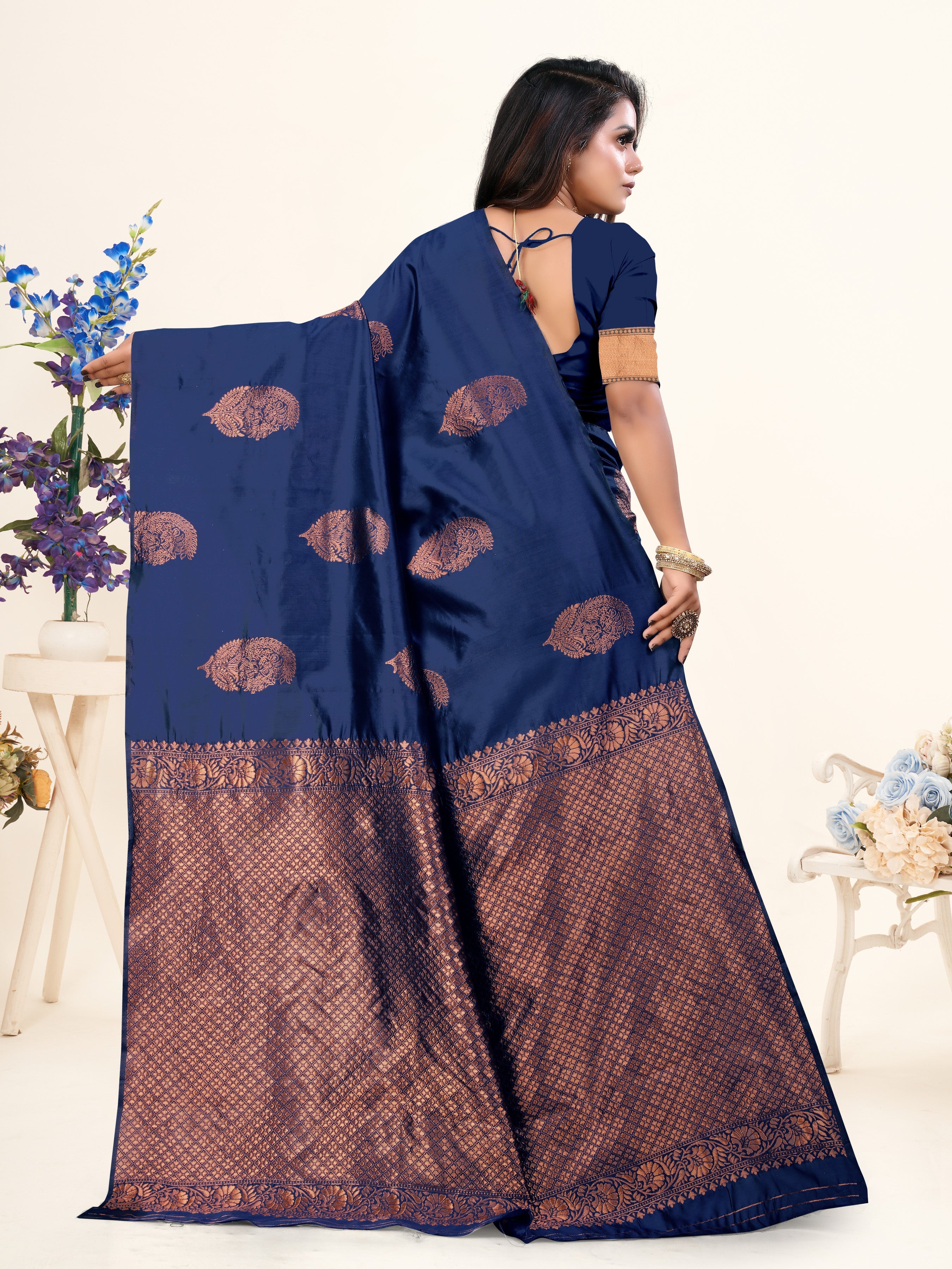 Vedant Vastram Litchi Silk Designer Banarasi Saree - Navy | Grocsy
