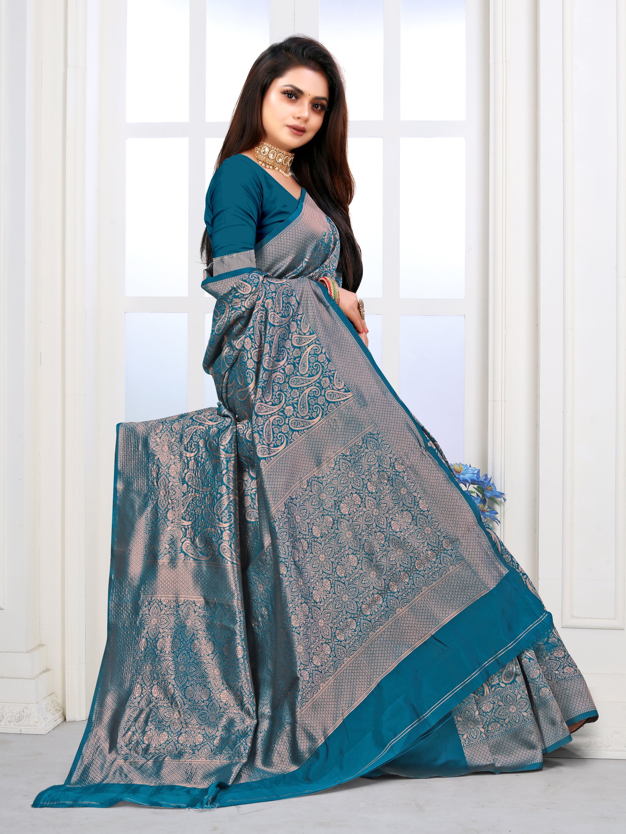 Vedant Vastram Litchi Silk Designer Banarasi Saree - Rama | Grocsy