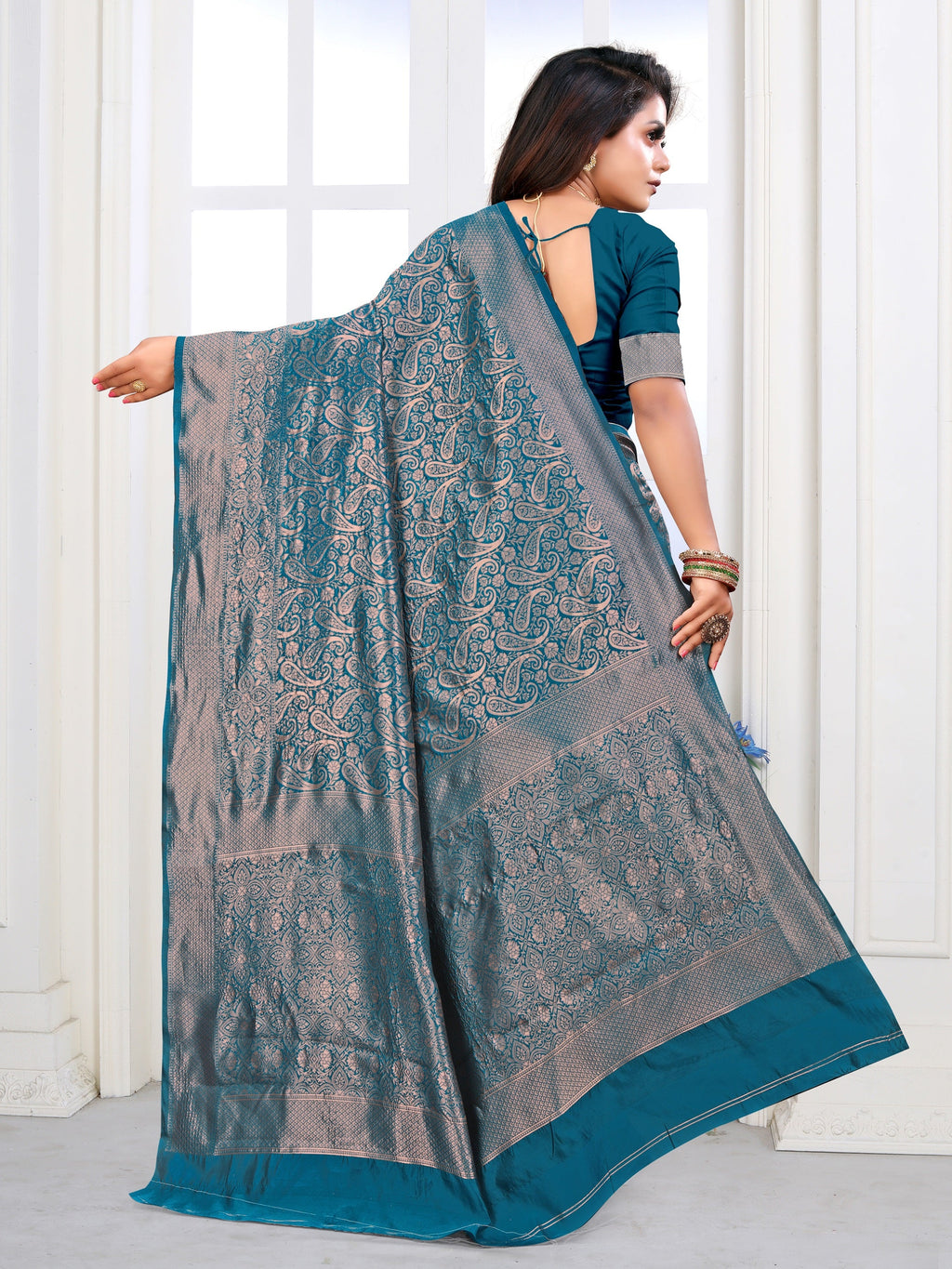 Vedant Vastram Litchi Silk Designer Banarasi Saree - Rama | Grocsy