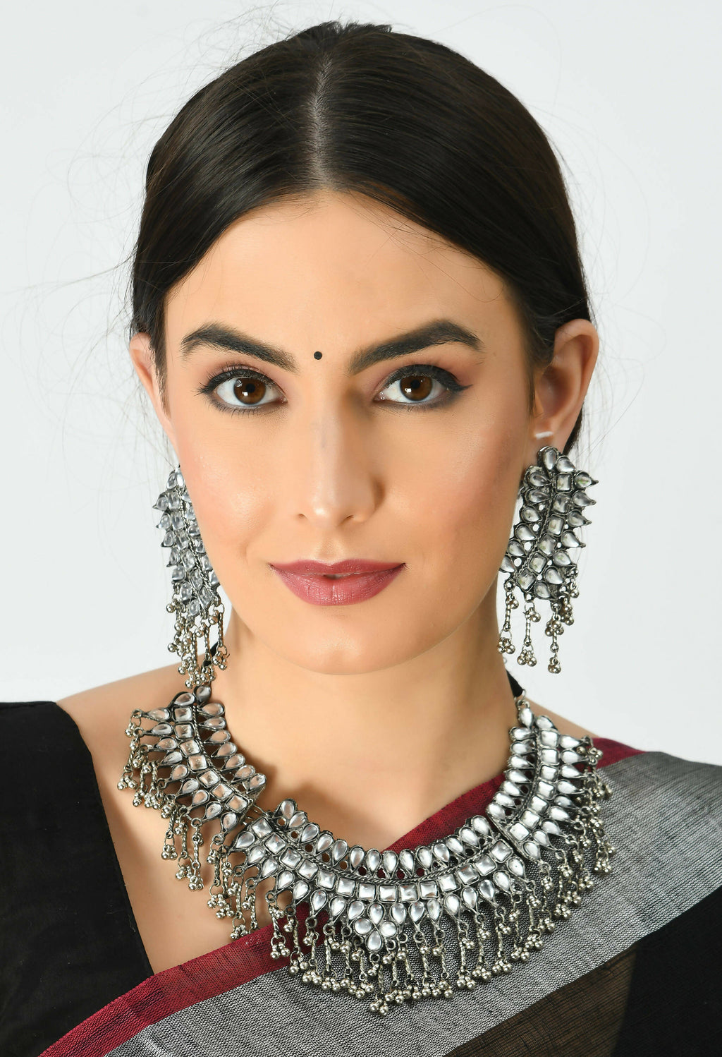 Mominos Fashion Johar Kamal Oxidised Silver-Plated Brass Finish Kundan Necklace For Women (Silver) | Grocsy