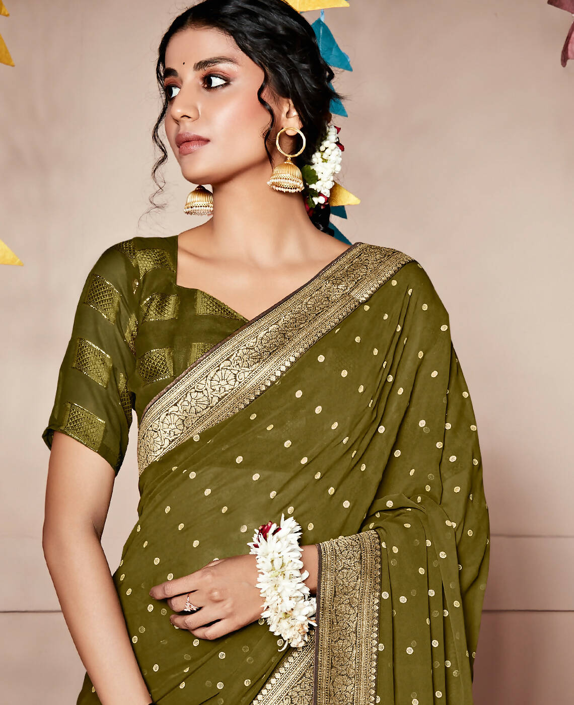 Green Georgette Foil Printed Saree With Unstitched Blouse Piece - Nitya | Grocsy