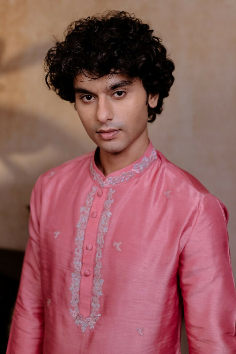 Falling Raw Silk Pink Prism Motif Kurta Set By Hilo Design | Grocsy