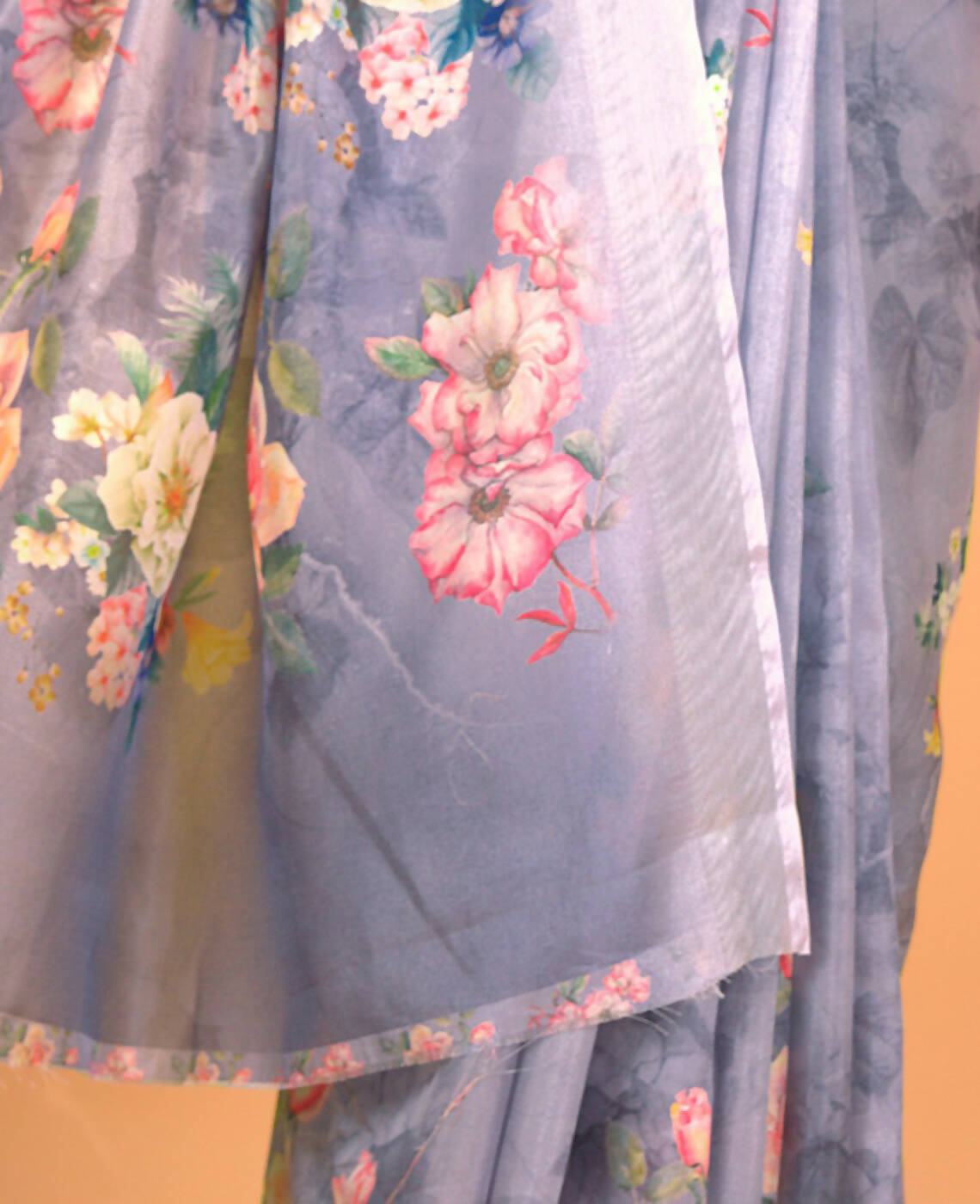 Grey Cotton Silk Floral Printed Saree With Unstitched Blouse Piece - Akshita | Grocsy