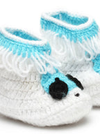 Chutput Kids Woollen Hand Knitted Self Desgin Detailed Booties - White | Grocsy