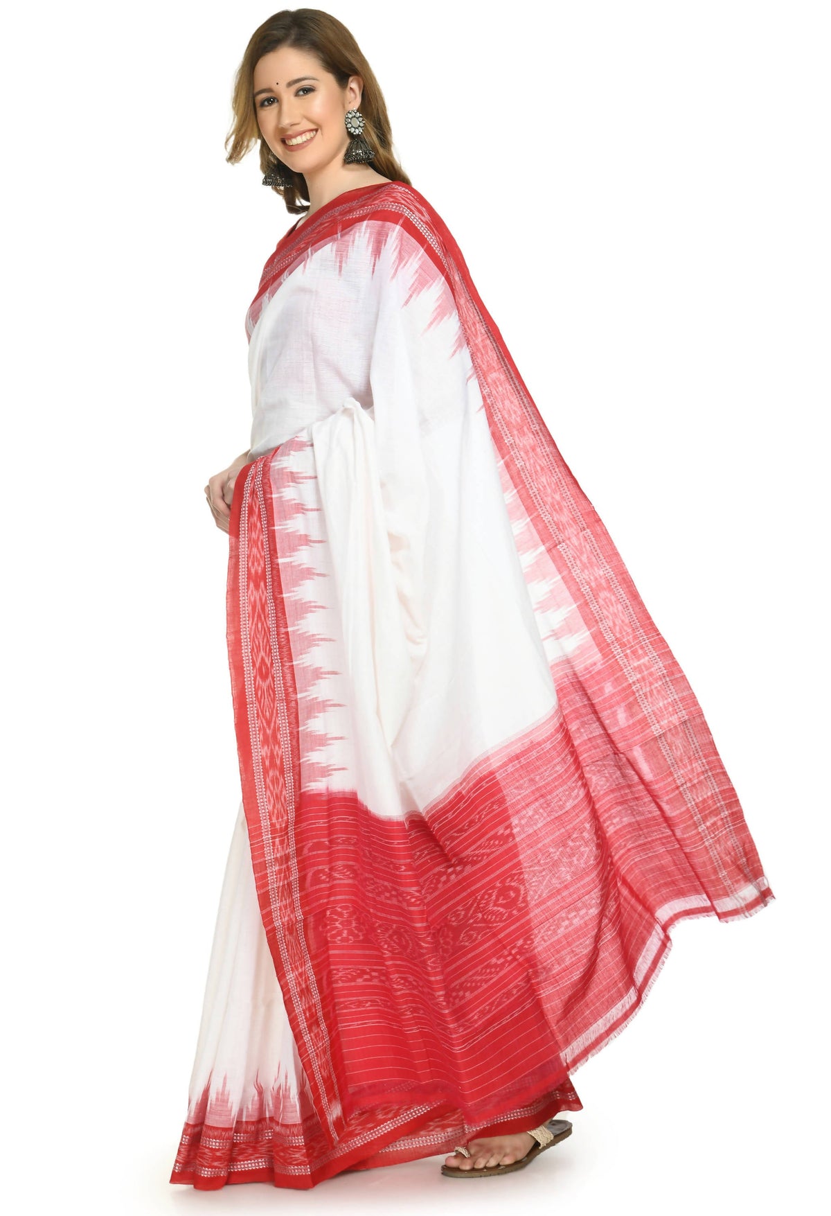 Vamika Sambalpuri Ikat Cotton Plane Kumbha White & Red Saree | Grocsy
