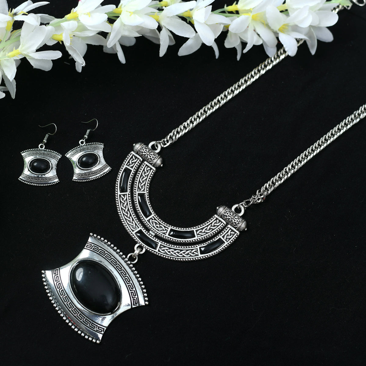 Mominos Fashion Johar Kamal Oxidised Silver-Plated Stone Work Long Necklace Handicraft | Grocsy