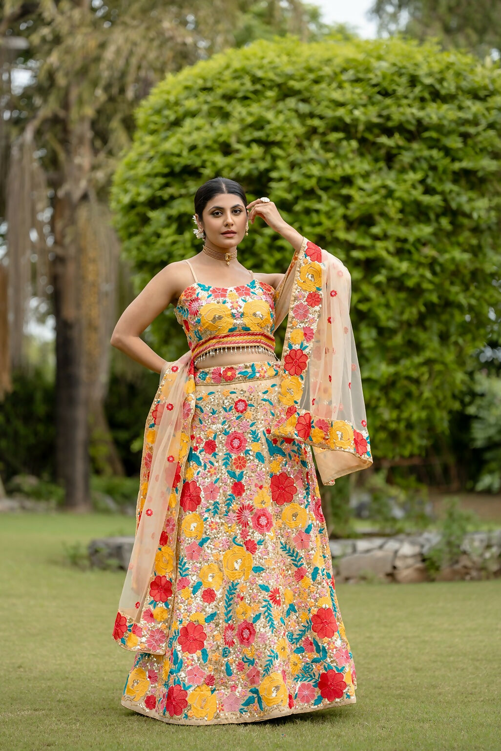 Eilara Women'S Multicolored Georgette Thread And Sequins Embroidred Work Lehenga Choli For Bride | Grocsy