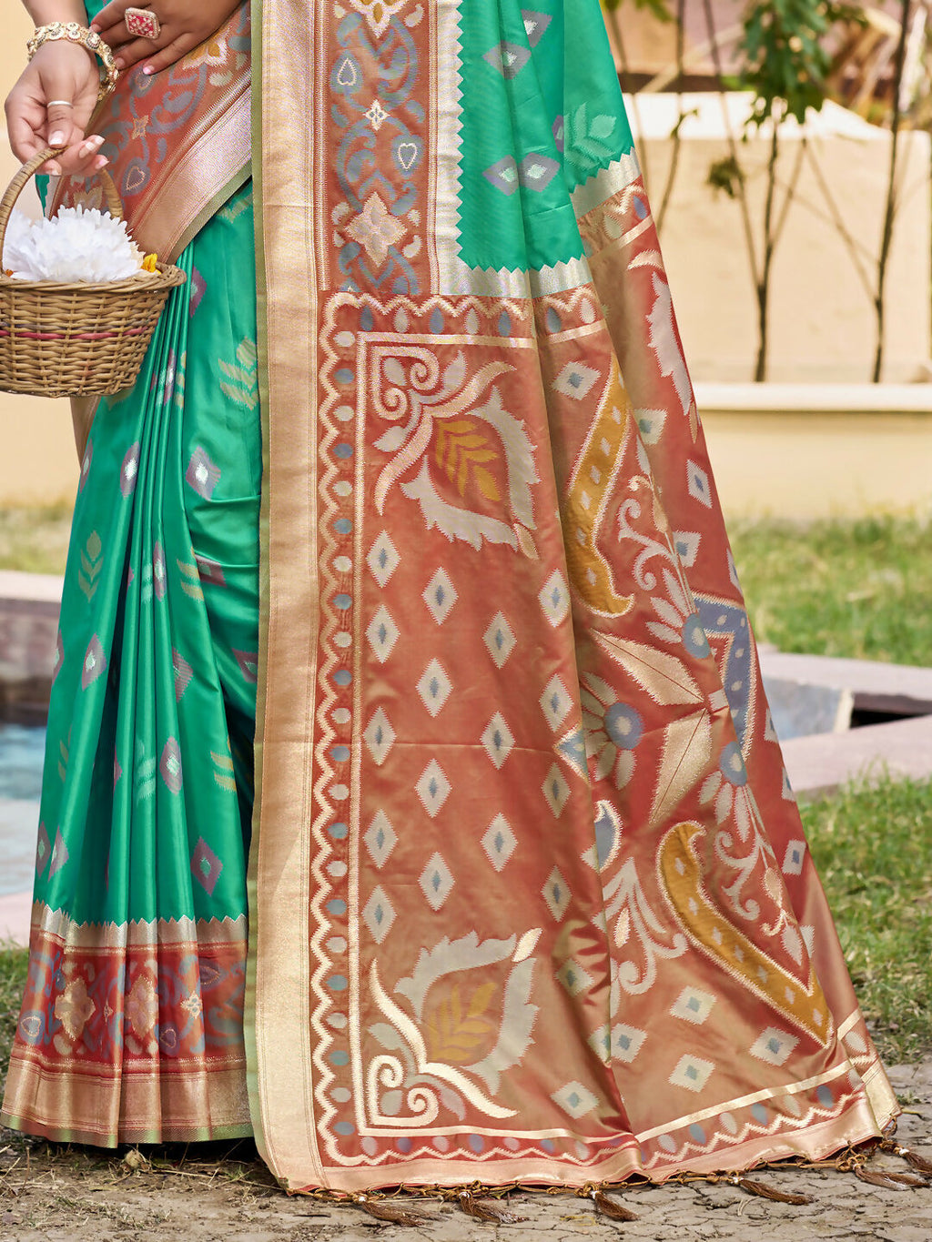 Shree Shyam Fashion Rama Green Pochampally Silk Saree | Grocsy