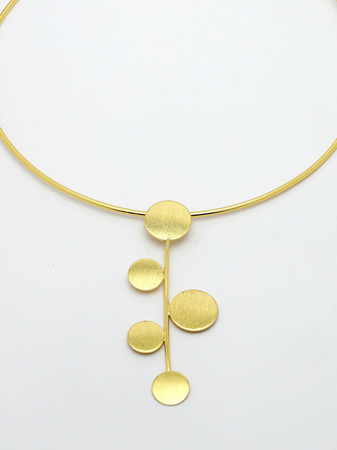NVR Women Gold-Polished Circular Choker Necklace | Grocsy