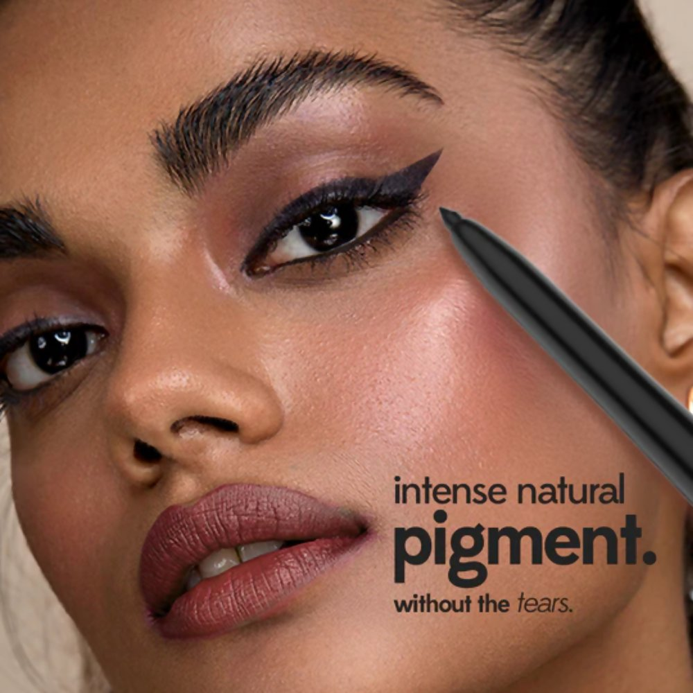 Ruby's Organics Black a Gentle & Nourishing Kajal+ Eyeliner | Grocsy