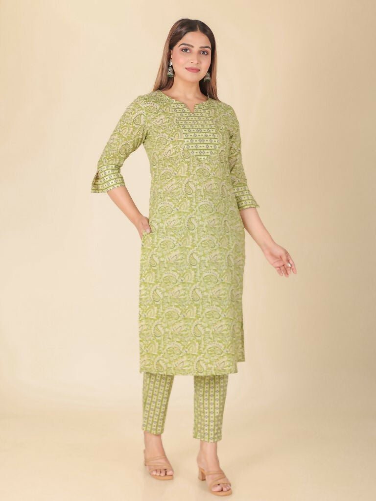Aramya Straight Soft Cotton Floral Print Women's Kurta - Green | Grocsy