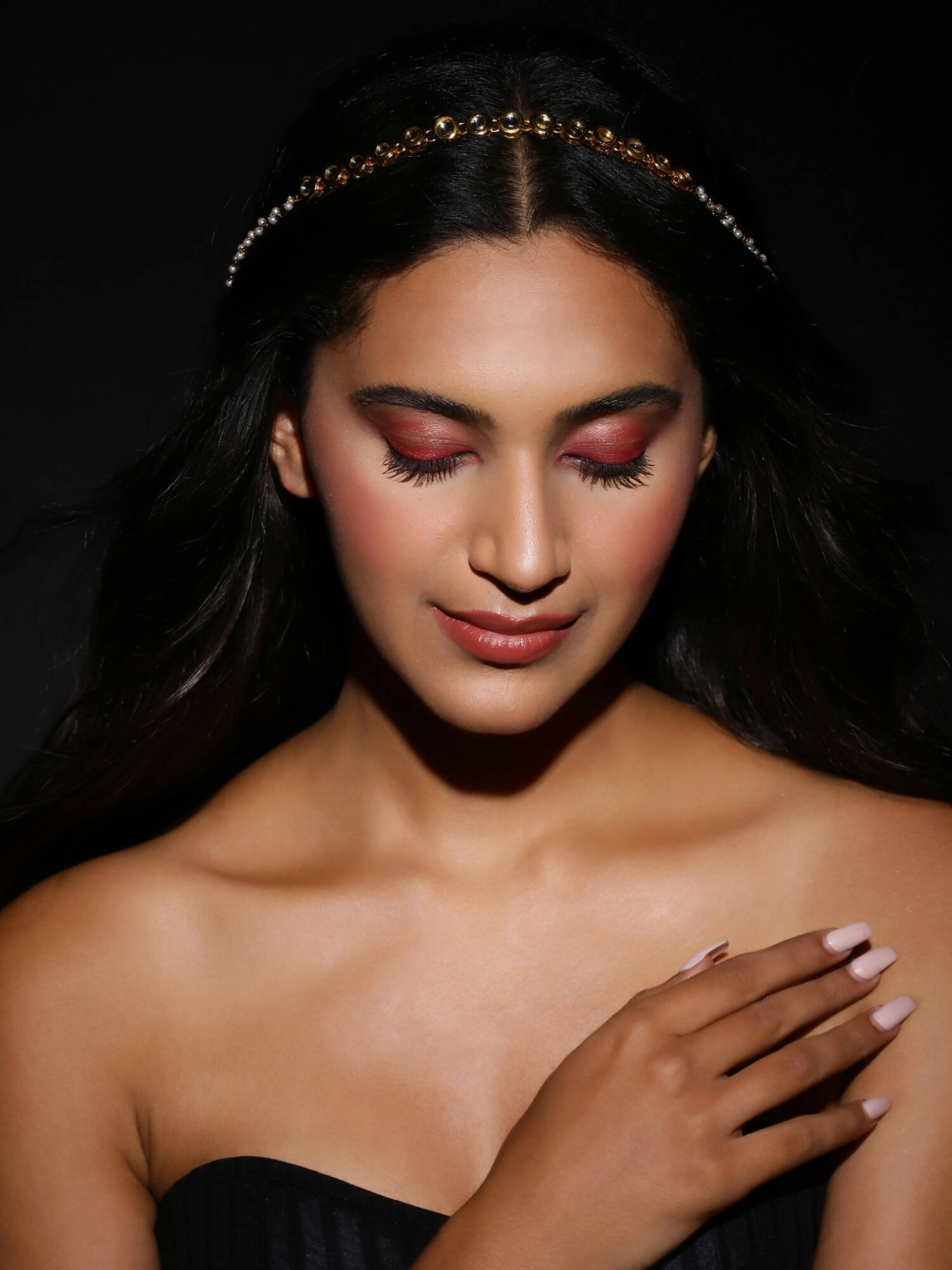 Gold-Polished White Kundan-Studded Pearl Beaded Matha Patti - Ruby Raang | Grocsy