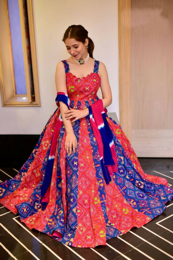 Partywear Designer Green Yellow Pure Maslin Gown - Anbazaar | Grocsy