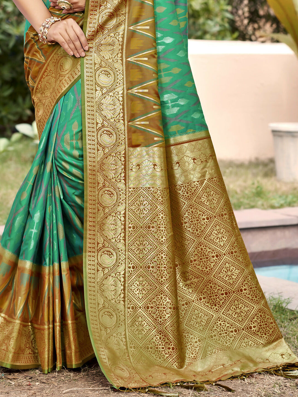 Shree Shyam Fashion Rama Green Pochampally Silk Saree | Grocsy