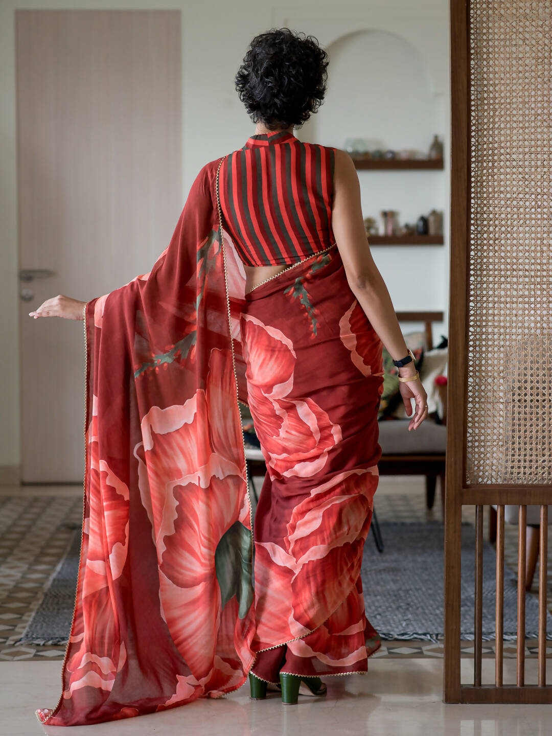Suta Maroon Floral Pure Cotton Saree | Grocsy