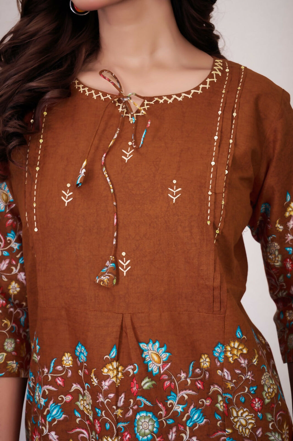 Teeya Creation Brown Floral Printed Short Kurta With Straight Pants Co-Ord Set | Grocsy