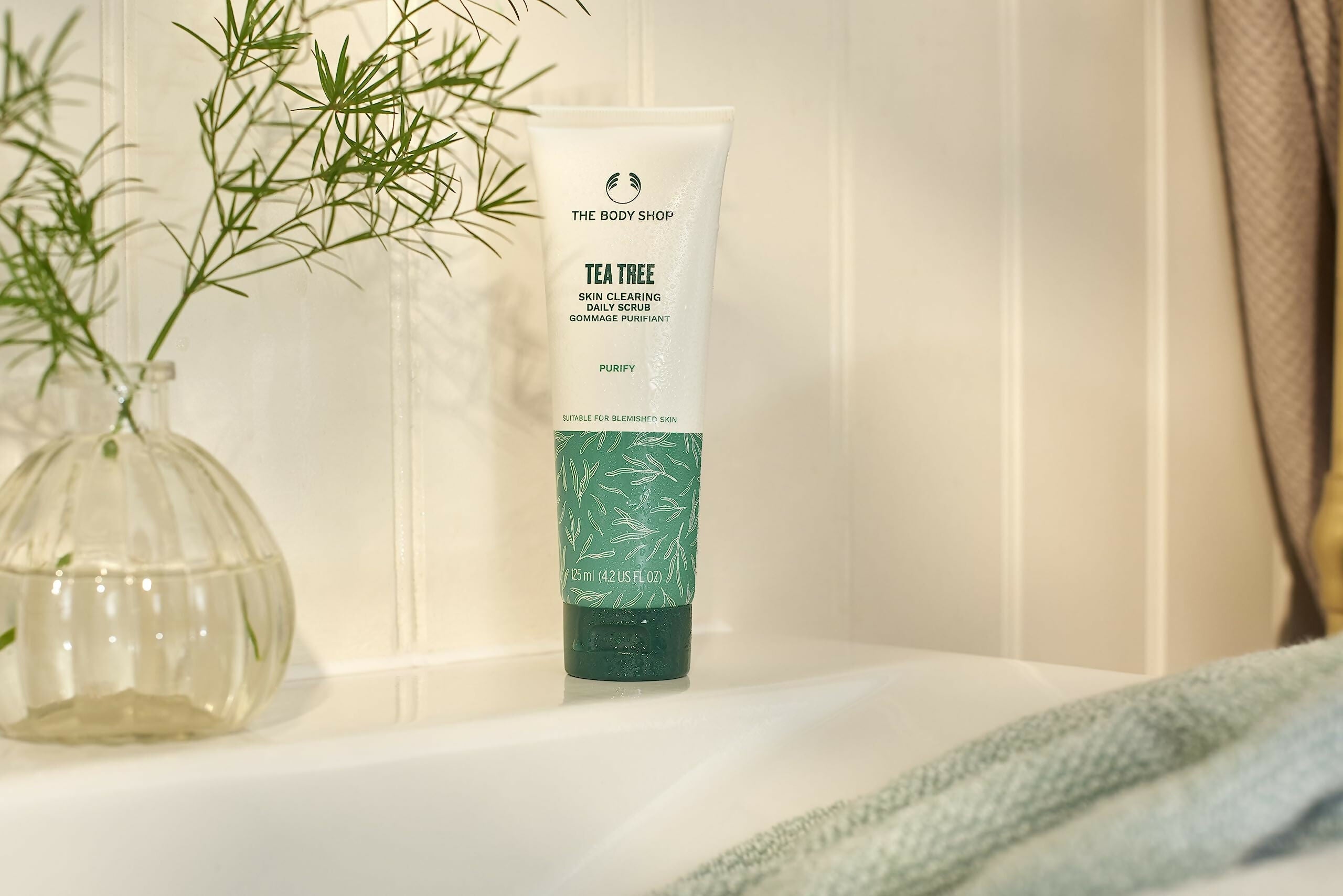 The Body Shop Tea Tree Skin Clearing Daily Scrub | Grocsy