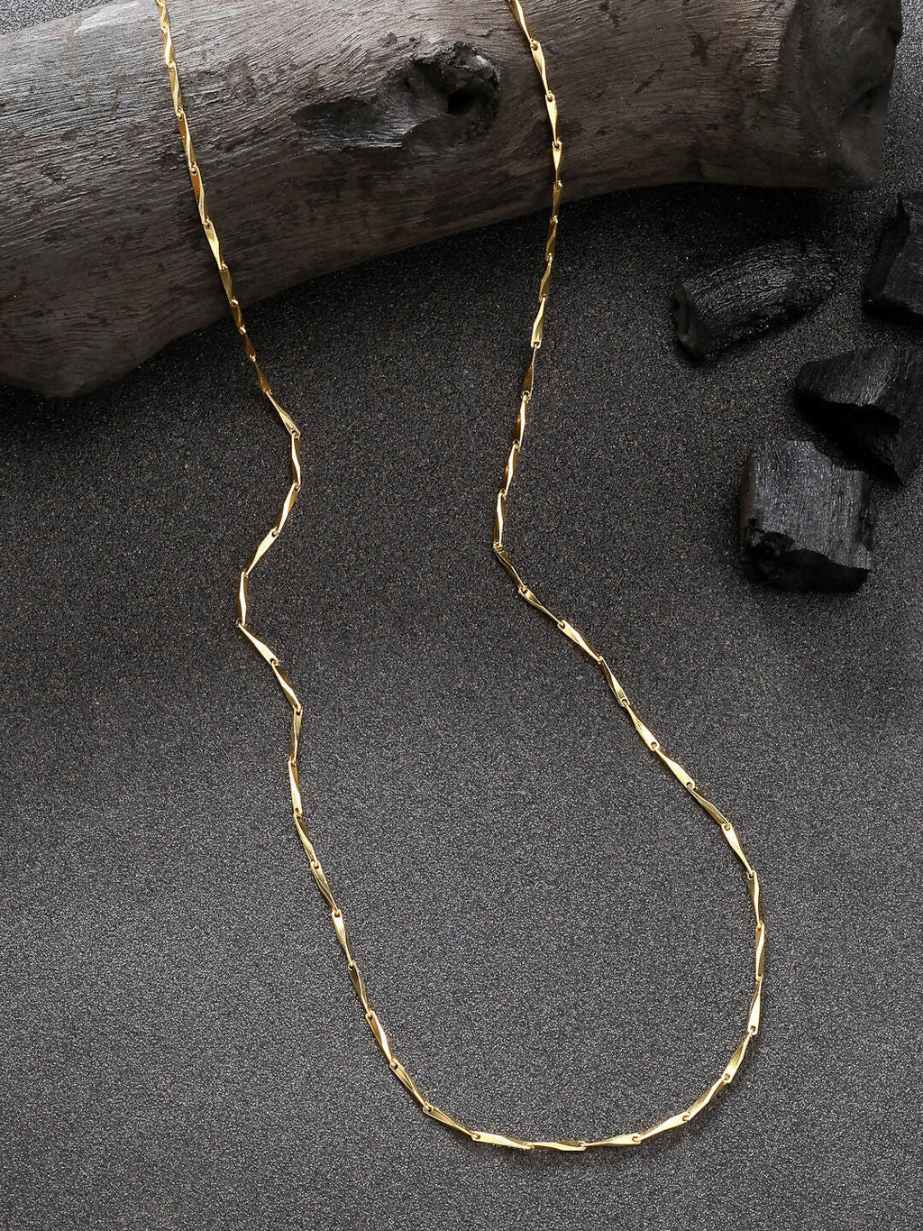 NVR Women's Gold-Polished Minimal Chain | Grocsy