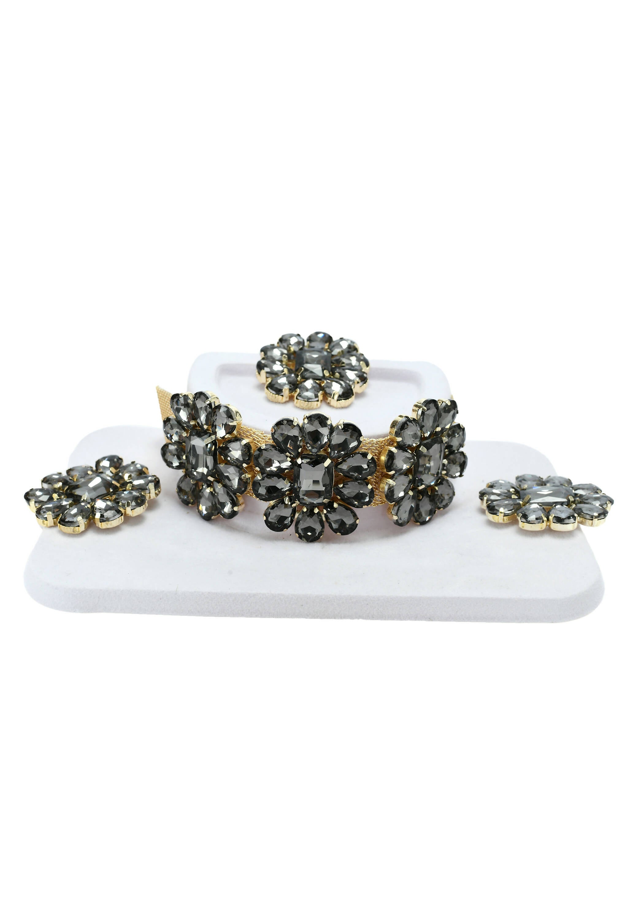 Mominos Fashion Joharkamal Gold-Polished Brass Finish Stone Choker For Women & Girls (Grey) | Grocsy