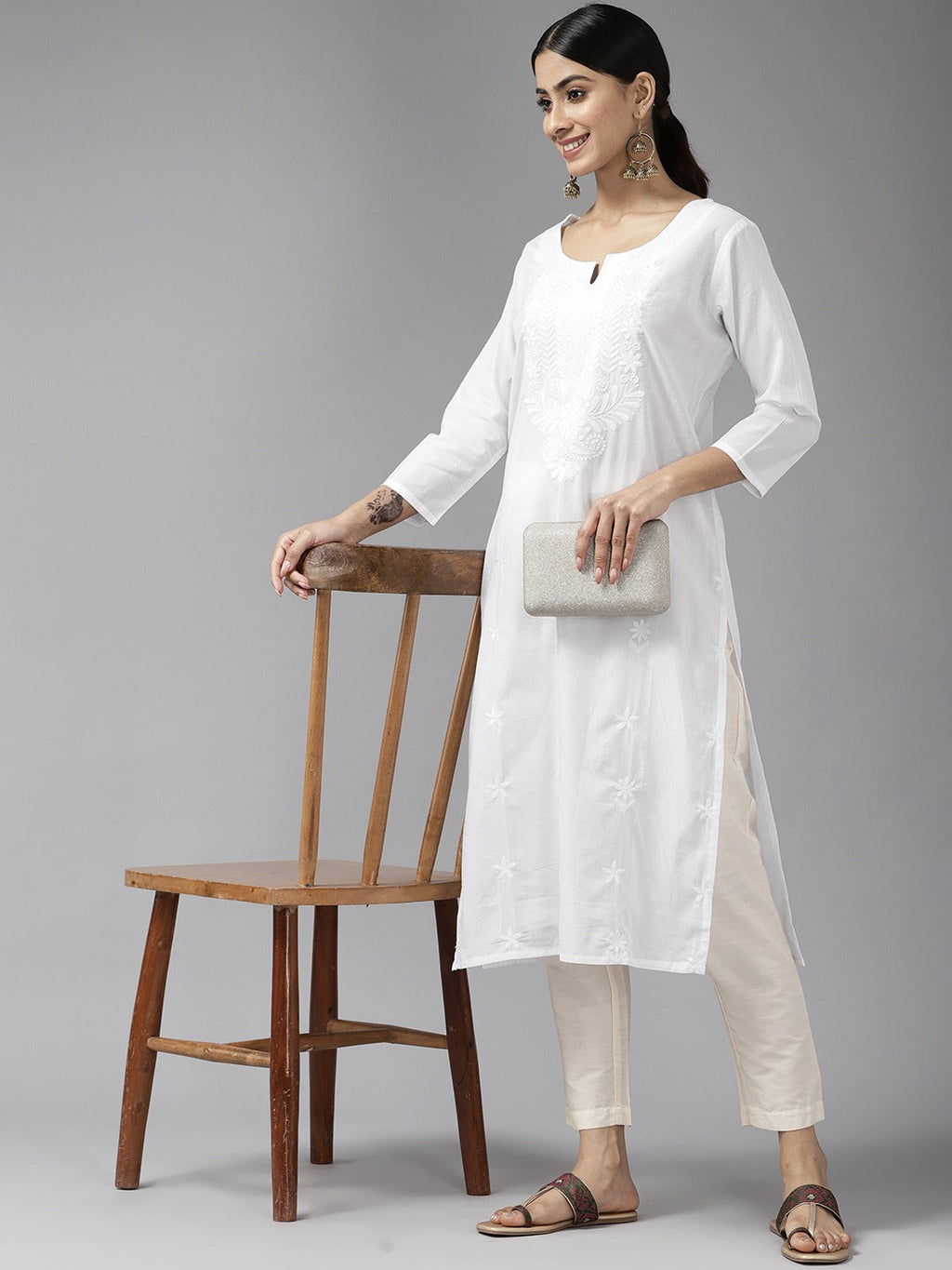 Yufta Embroidered Cotton Kurta | Grocsy