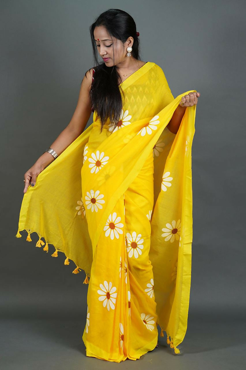 Exclusive Collection Yellow Pure Cotton Saree With Sunflower Design | Grocsy